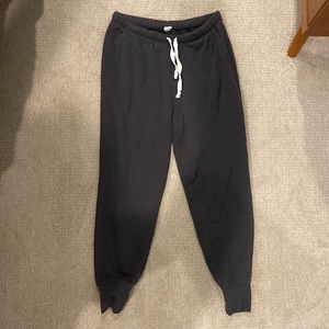charcoal gray aerie joggers
